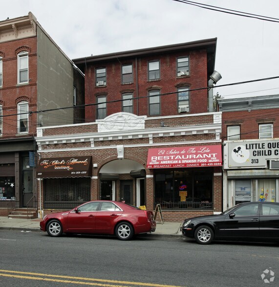 More Photos Of 309-311 Pacific Ave, Jersey City Storefront Retail Residential For Lease