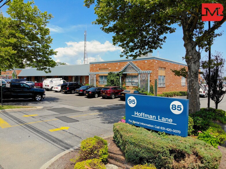 More Photos Of 95 Hoffman Ln, Islandia Warehouse For Lease