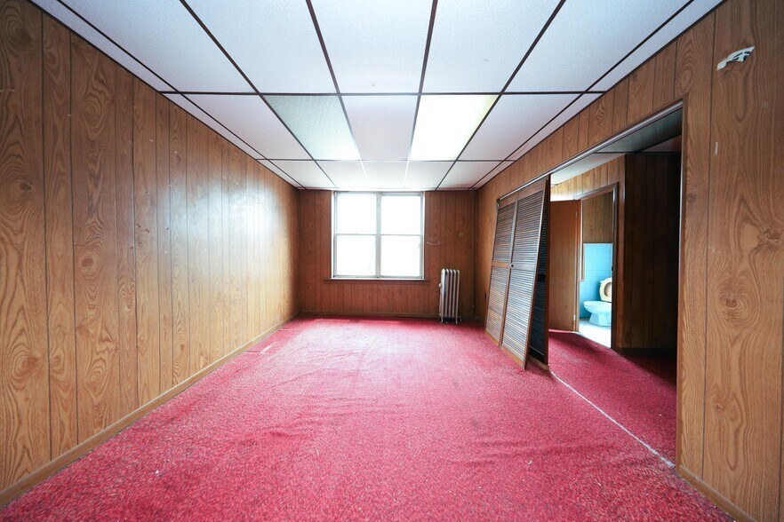 More Photos Of 4518 11th Ave, Brooklyn Storefront Retail Residential For Sale