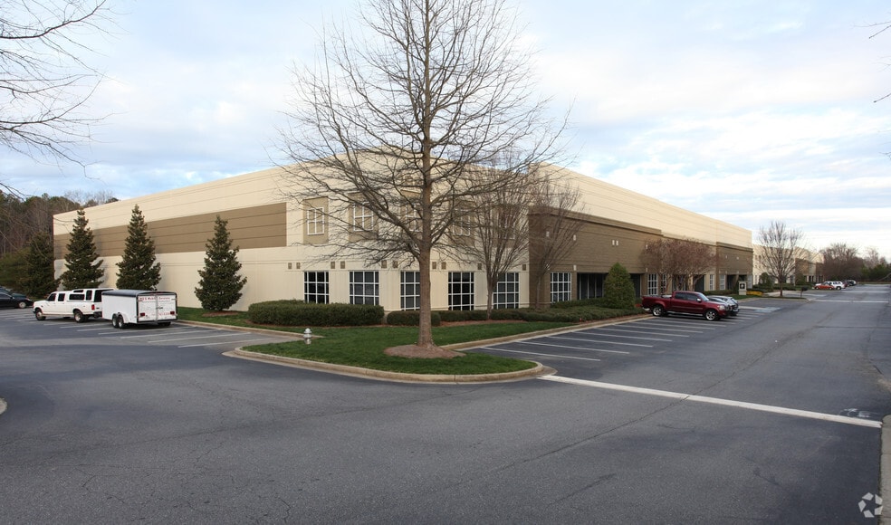 1880 McFarland Rd, Alpharetta, GA 30005 Industrial For Lease