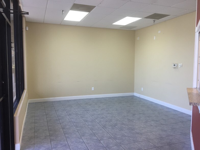 More Photos Of 6169-6185 Jog Rd, Lake Worth Unknown For Lease