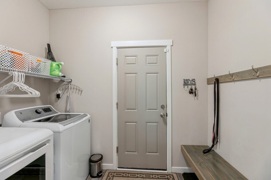 More Photos Of 11038 183rd Cir NW, Elk River Multifamily For Sale