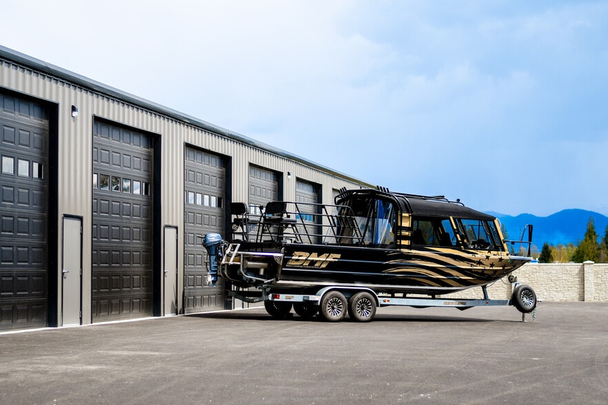 Primary Photo Of 4002 Boyer rd, Sandpoint Self Storage For Sale