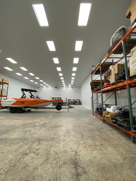 More Photos Of 7465 Commercial Cir, Fort Pierce Warehouse For Sale