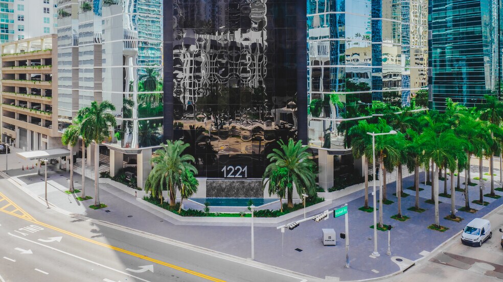 More Photos Of 1221 Brickell Ave, Miami Office For Lease