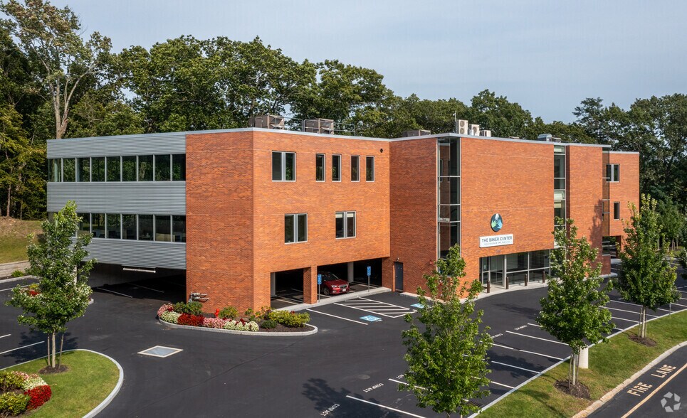Primary Photo Of 746 South St, Waltham Office For Lease