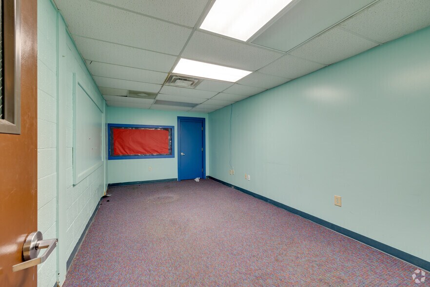 More Photos Of 280 S Memorial Dr, Tulsa Schools For Sale