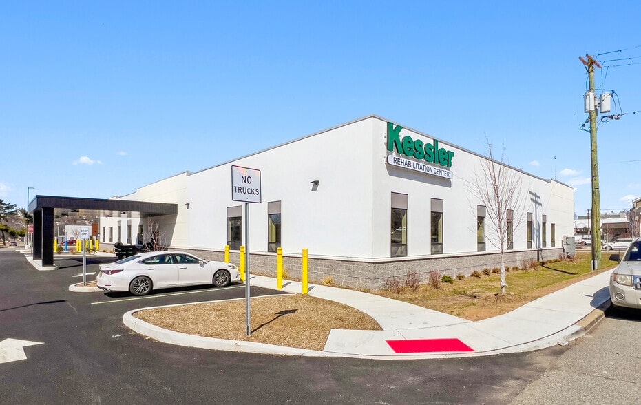 More Photos Of 2-4 Memorial Dr, Lodi Unknown For Lease