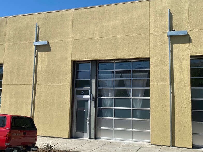 More Photos Of 2332 4th St, Berkeley Warehouse For Lease
