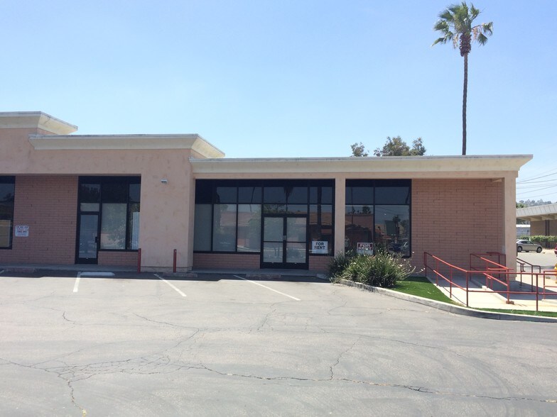 More Photos Of 321-329 Van Houten Ave, El Cajon Storefront For Lease