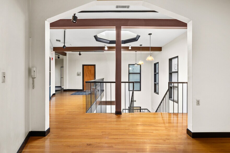 More Photos Of 408 N Euclid Ave, Saint Louis Office For Lease