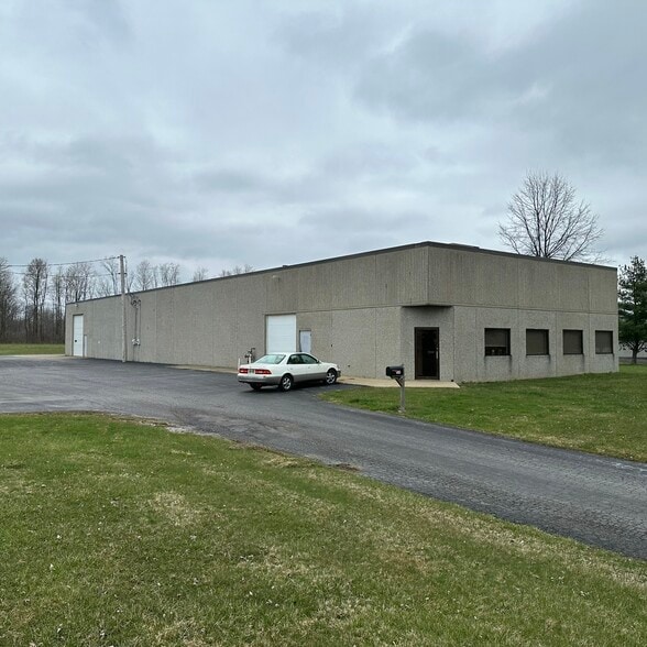 Primary Photo Of 2899 Industrial Park Dr, Austinburg Manufacturing For Sale