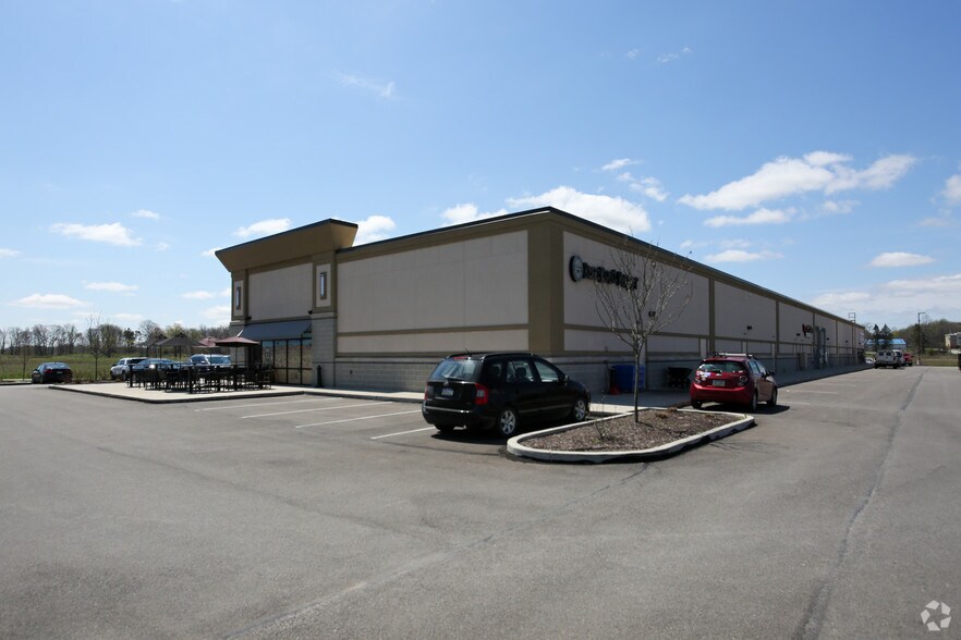 More Photos Of 225 Westside Square Dr, Mercer General Retail For Sale