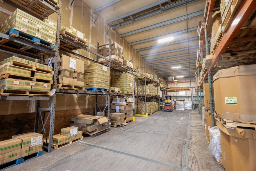 More Photos Of 99-1330 Koaha Pl, Aiea Warehouse For Sale