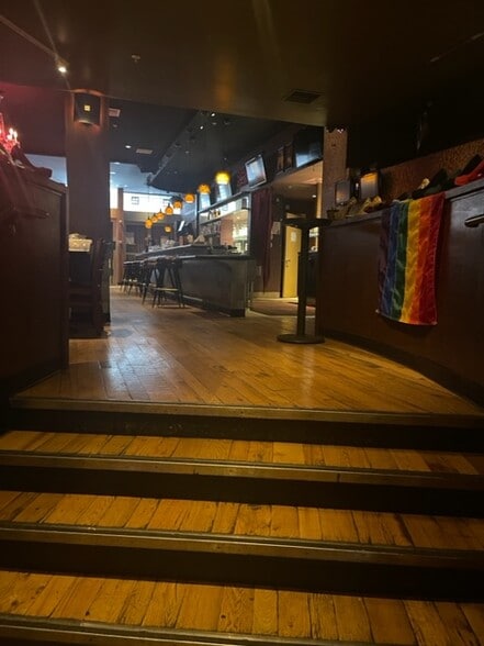 More Photos Of 531 Castro St, San Francisco Storefront Retail Residential For Lease