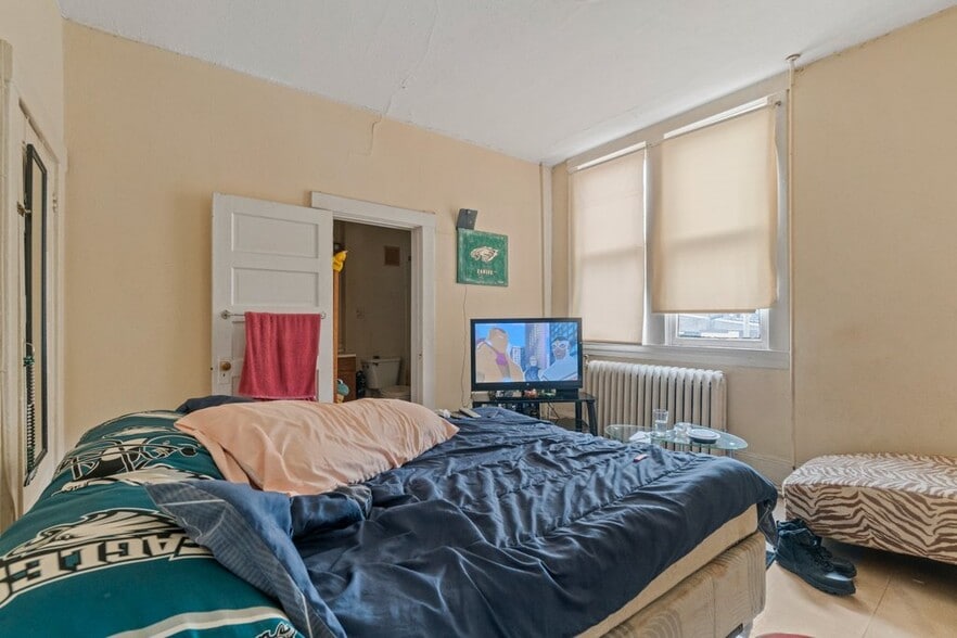 More Photos Of 2301 Maryland Ave, Baltimore Apartments For Sale