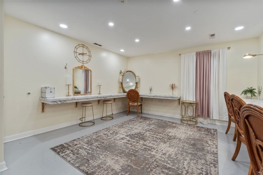 More Photos Of 2929 Hedrick Mill Rd, Lexington Lodge Meeting Hall For Sale