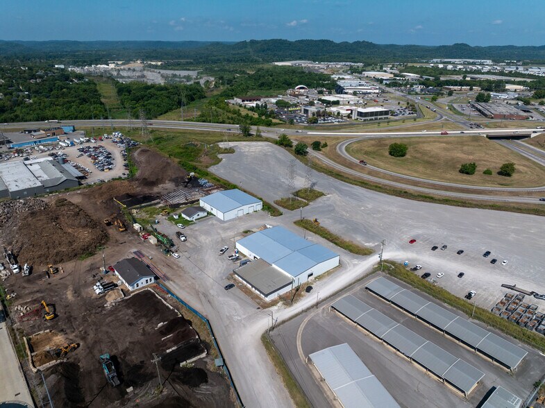 More Photos Of 6401 Centennial Blvd, Nashville Warehouse For Lease