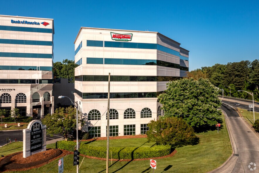 More Photos Of 370 Knollwood St, Winston-Salem Office For Lease