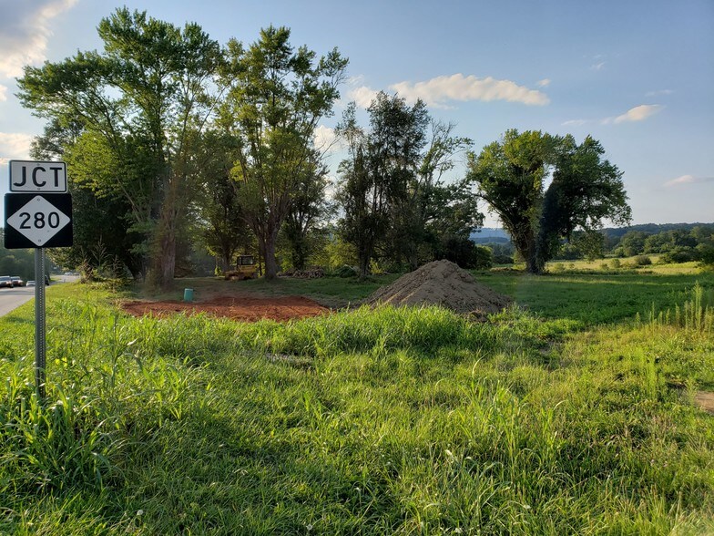 More Photos Of 4165 Haywood Rd, Mills River Land For Lease