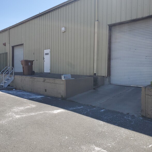 More Photos Of 3802 Mallard Dr, Benicia Warehouse For Lease