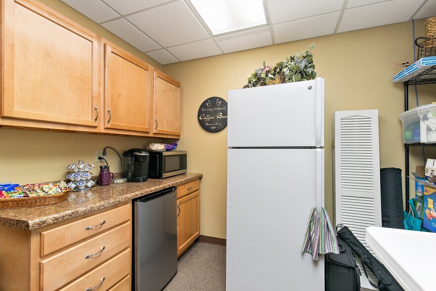 More Photos Of 15-85 N Woodbury St, South Elgin Apartments For Lease