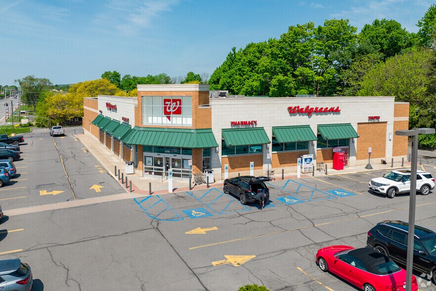 Primary Photo Of 5206 W Genesee St, Camillus Drugstore For Sale