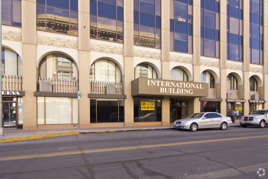 More Photos Of 119 N Stanton St, El Paso Office For Sale