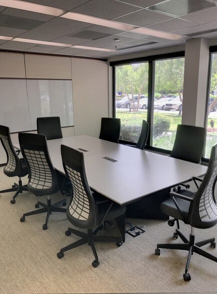 More Photos Of 4055 Faber Place Dr, North Charleston Office For Lease