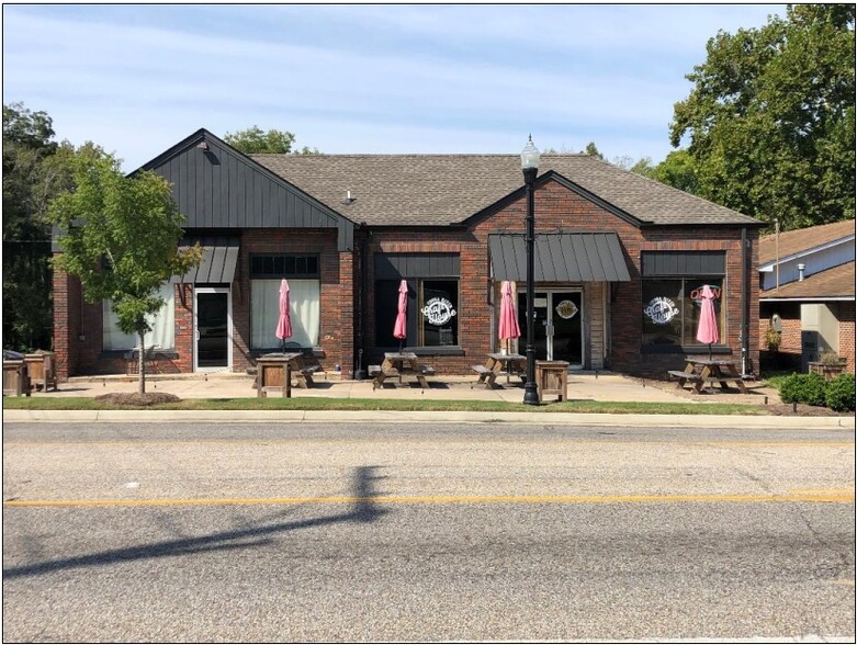 Primary Photo Of 108 S Main St, Wetumpka Storefront Retail Office For Lease