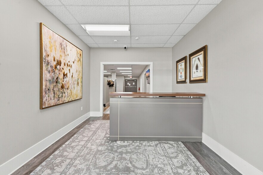 More Photos Of 9250 Highway 17 Byp, Murrells Inlet Office For Sale