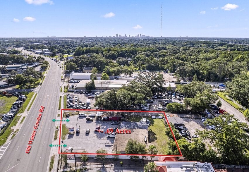 More Photos Of 5220 Old Winter Garden Rd, Orlando Restaurant For Sale