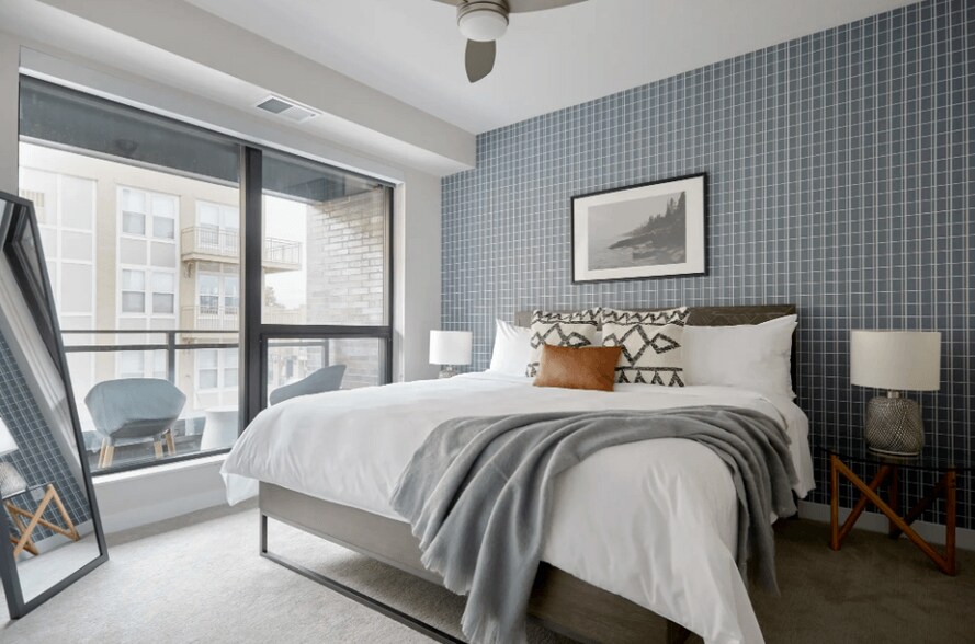 More Photos Of 1300 W Lake St, Minneapolis Apartments For Lease