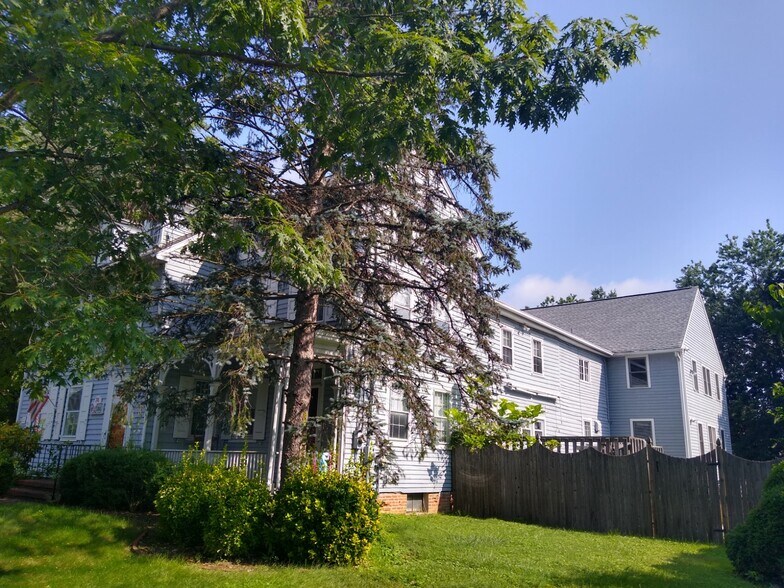 More Photos Of 74 E Main St, Marlton Medical For Sale