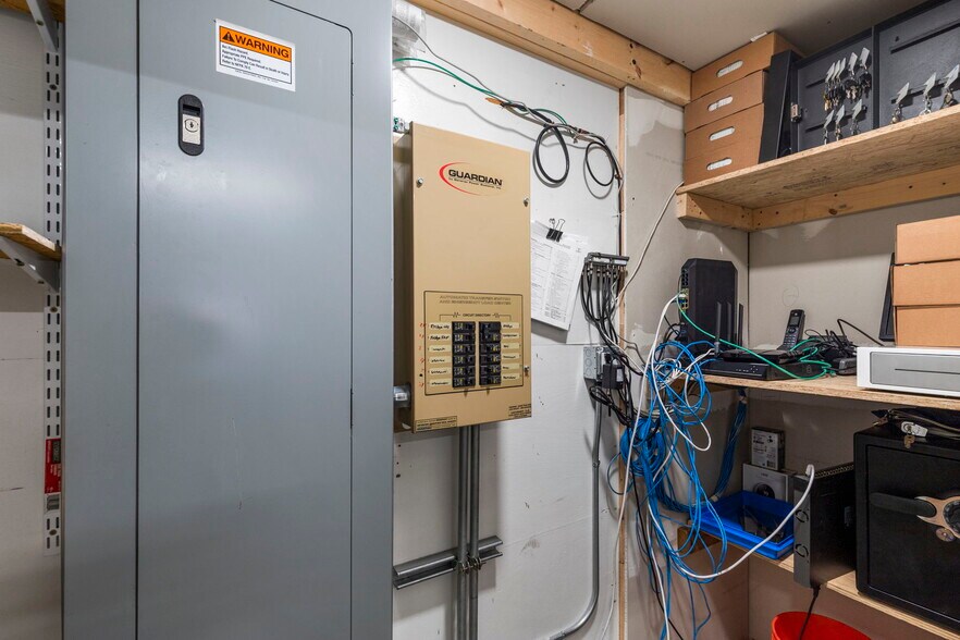 More Photos Of 1 Somersworth Plz, Somersworth Unknown For Sale