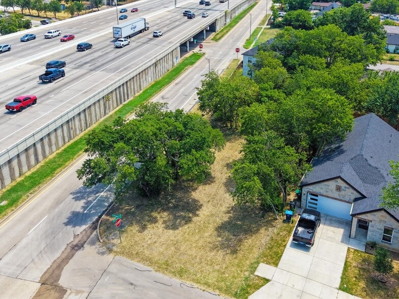 More Photos Of 804 Powell ave, Fort Worth Land For Sale