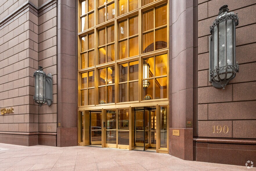 More Photos Of 190 S La Salle St, Chicago Office For Lease