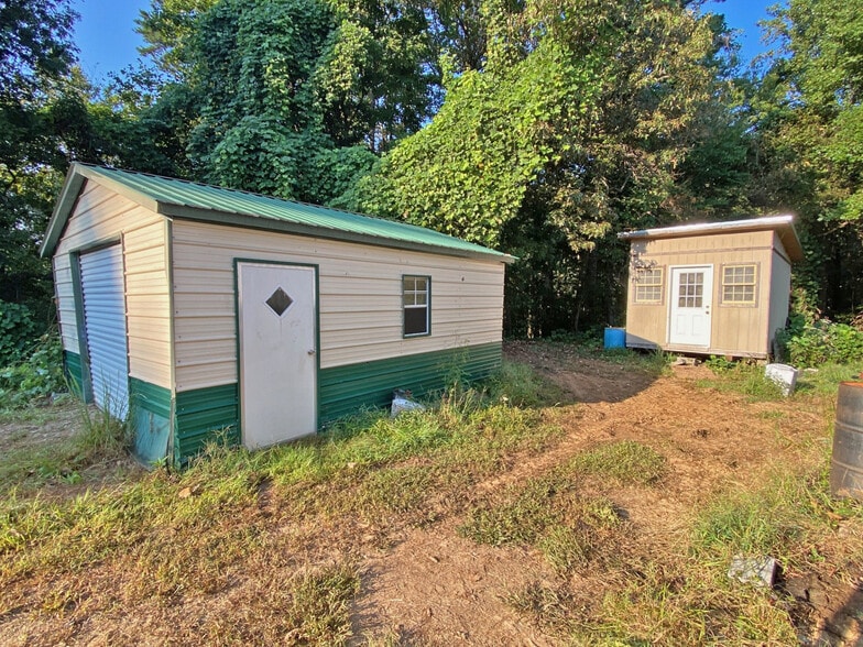 More Photos Of 1640 S Chestatee, Dahlonega Auto Repair For Sale