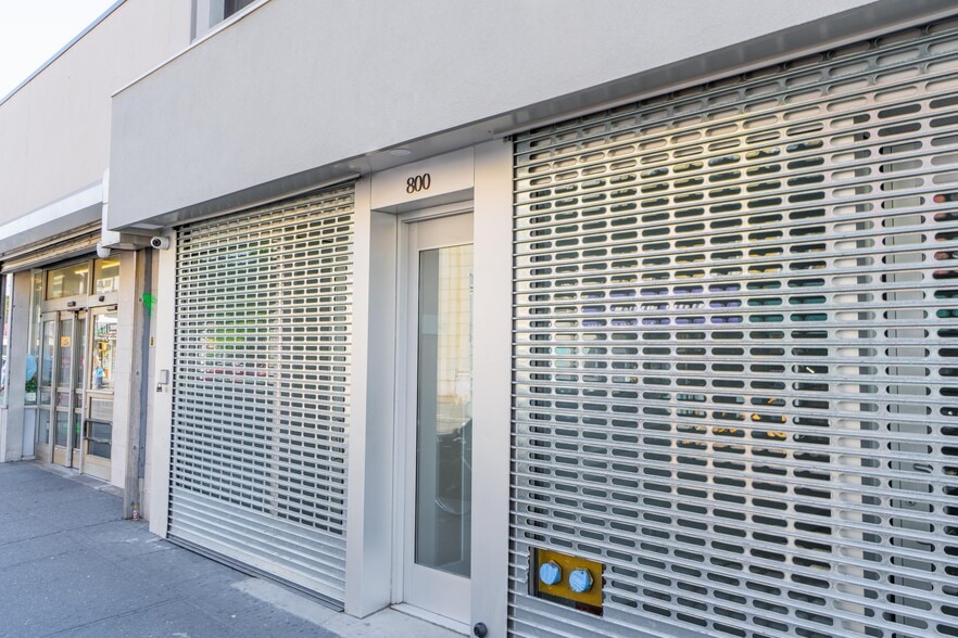 More Photos Of 800 Manhattan Ave, Brooklyn Storefront Retail Residential For Lease