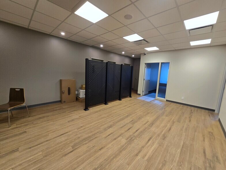 More Photos Of 901 17 Av, Nisku Warehouse For Sale