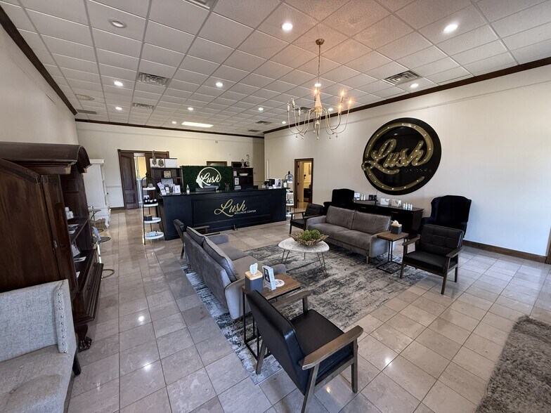 More Photos Of 4804 Highway 69 N, Northport Office For Lease