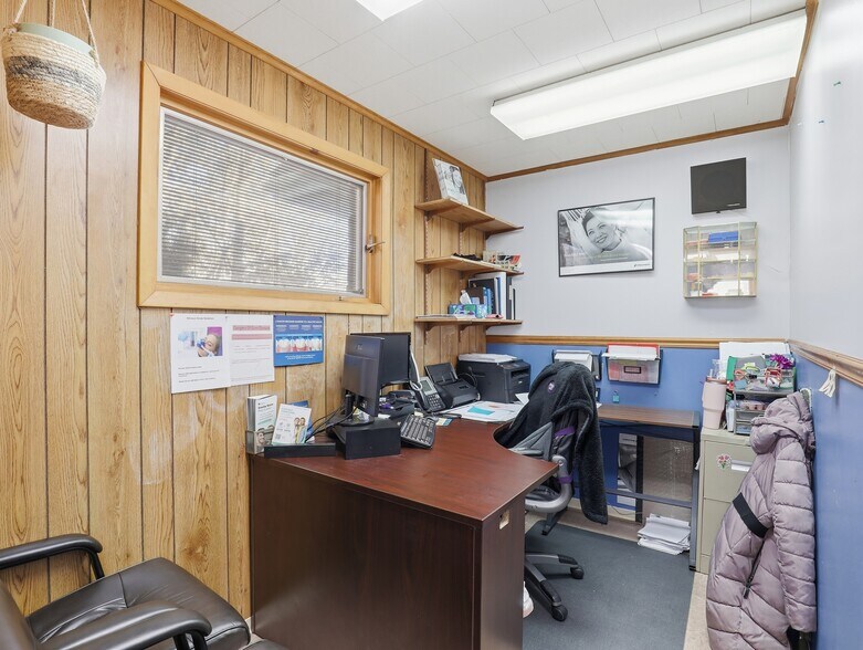 More Photos Of 408 N Keystone Ave, Sayre Healthcare For Sale