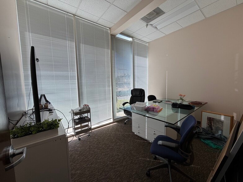 More Photos Of 2501 Davidson Dr, Monterey Park Loft Creative Space For Sale