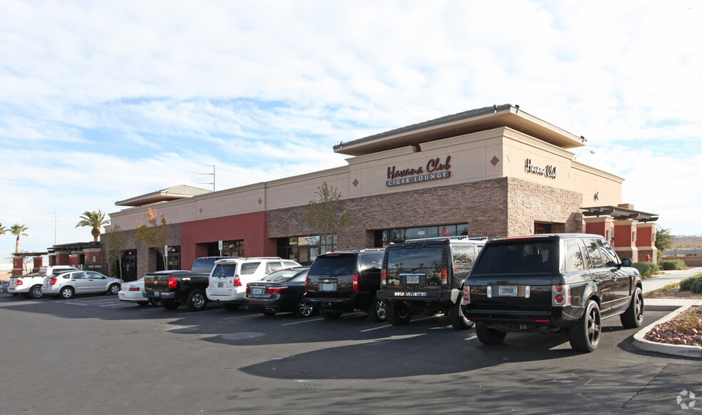 More Photos Of 6315 S Rainbow Blvd, Las Vegas Unknown For Lease