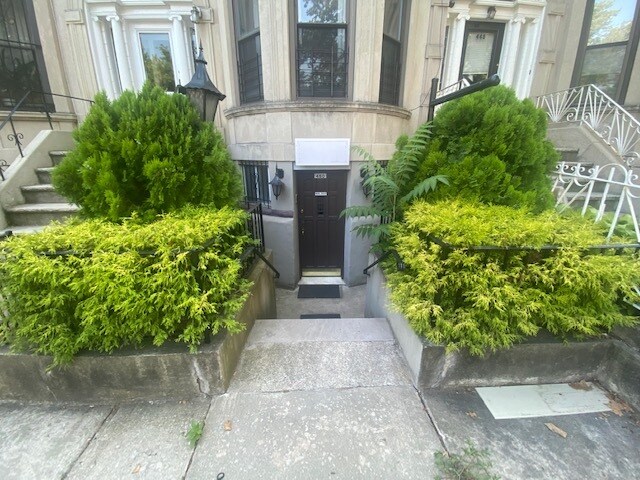 More Photos Of 450 Bay Ridge Pky, Brooklyn Office Residential For Lease