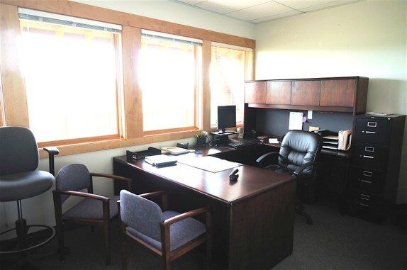 More Photos Of 1425 Higham St, Idaho Falls Office For Sale
