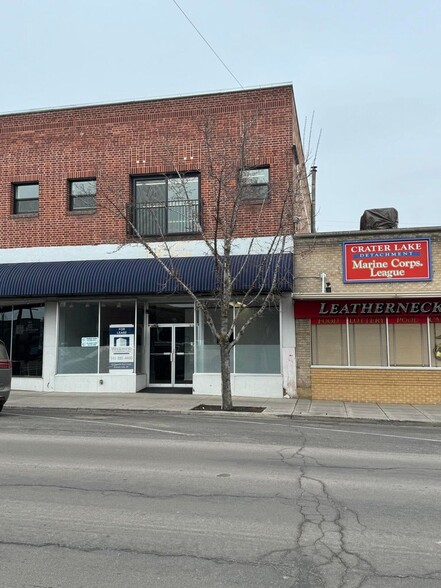 Primary Photo Of 1011 Main St, Klamath Falls Storefront Retail Office For Lease