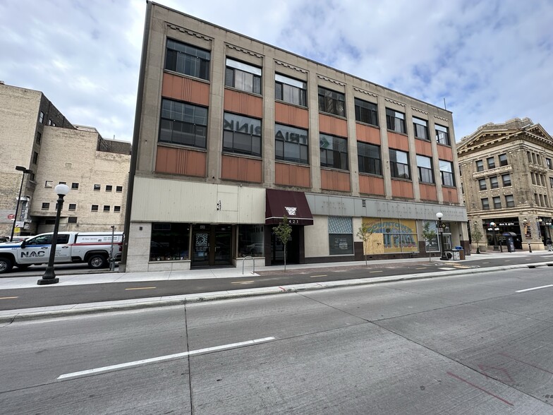 More Photos Of 419-425 Wabasha St N, Saint Paul Loft Creative Space For Sale