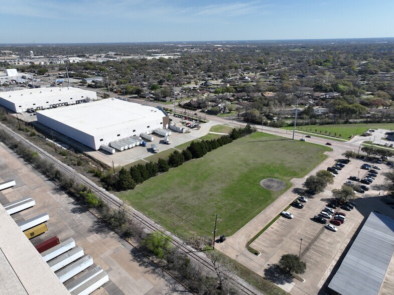 More Photos Of 1849 Shiloh rd, Garland Industrial For Lease