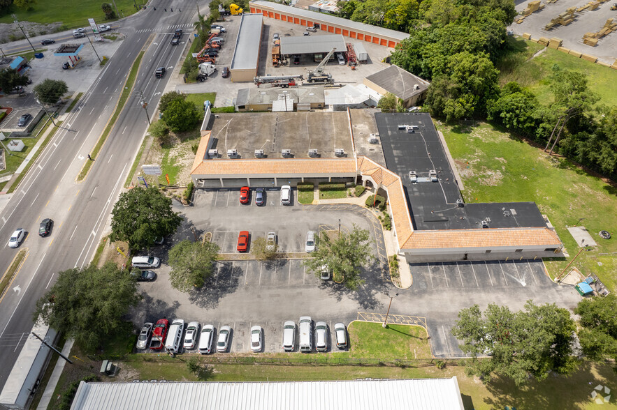 Primary Photo Of 6827 N Orange Blossom Trl, Orlando Storefront Retail Office For Sale